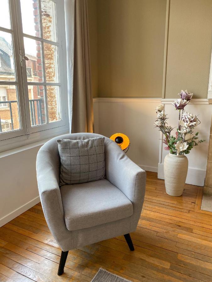 Appartement Chic, 3 Chambres, Hyper Centre-Ville, Parking Payant Amiens Buitenkant foto