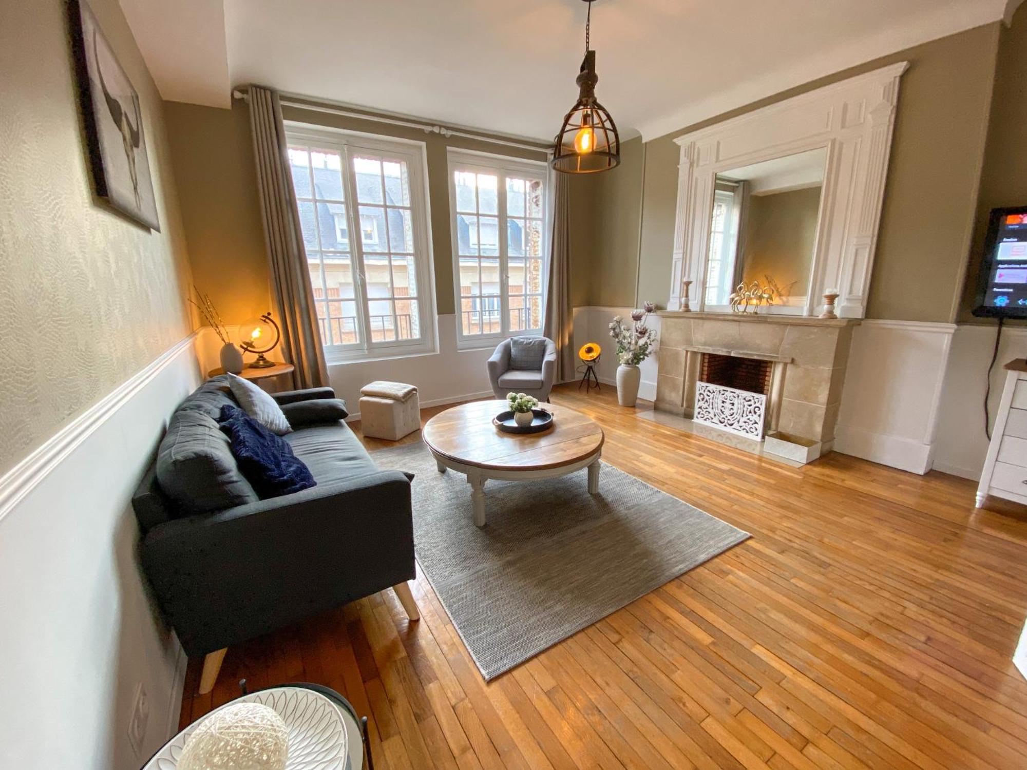 Appartement Chic, 3 Chambres, Hyper Centre-Ville, Parking Payant Amiens Buitenkant foto